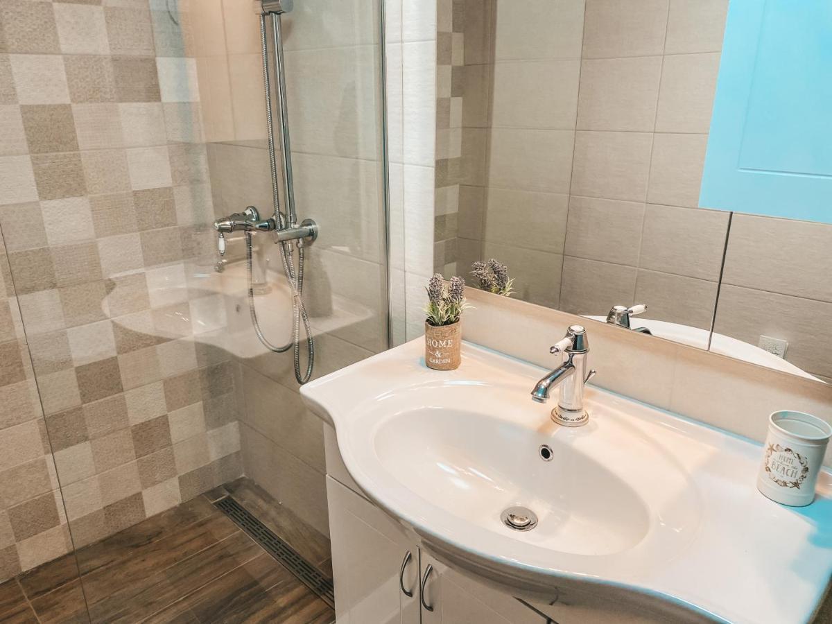 Holiday Home Istra โพลมิน ภายนอก รูปภาพ